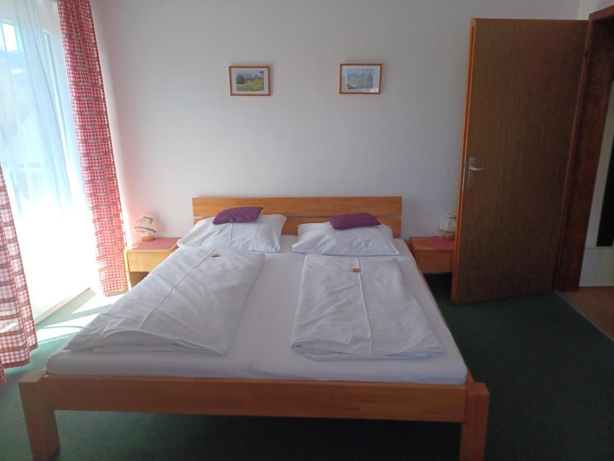 Retro Hotel Igelheim Bad Mitterndorf Buitenkant foto
